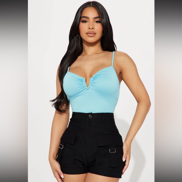 Aqua Blue Ribbed Crop Tank Top - Picture 1 of 3